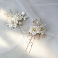 Coiffe de mariée populaire fleurs en céramique perle d'eau douce épingle à cheveux mariage esthétique romantique accessoires de cheveux