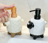 Distributeur de savon en céramique en forme de chèvre avec pompe, flacon de lotion mignon en forme d'animal de dessin animé, idéal pour la salle de bain