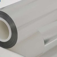 Film de refroidissement par rayonnement passif, sans consommation d'énergie, pour toitures en acier, en béton et en métal