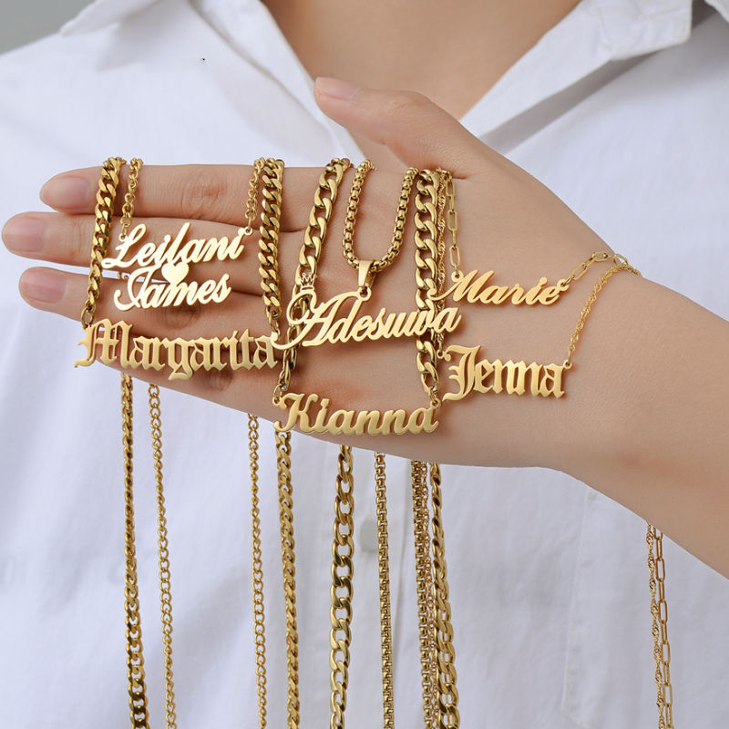 Customized Necklace with Name 18k Gold Stainless Steel