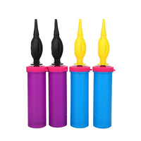 Pompe à air manuelle portable en plastique recyclable avec embout oblique pour gonfler les ballons de mariage et de fête