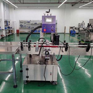 เครื่องปิดฝาขวดไฟฟ้าสำหรับขวดพลาสติกเกรดอาหารพร้อมฝาปั๊มโลชั่น บรรจุภัณฑ์อัตโนมัติความเร็วสูง - Product Image 2