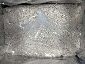 Capsules de médecine vides de haute qualité en Chine fabriquées à partir de plantes naturelles pour poudre de protéine de lactosérum par machine semi-automatique - Product Image 6