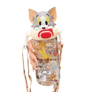Vaso Infantil de Tritán Resistente a Altas Temperaturas con Correa de Transporte para Niños y Niñas, para la Escuela y el Verano, <span class=keywords><strong>Tom</strong></span> y Jerry - Product Image 5