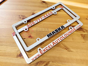 Cadre de <span class=keywords><strong>plaque</strong></span> d'<span class=keywords><strong>immatriculation</strong></span> personnalisé bicolore avec logo de concessionnaire, création graphique gratuite, OEM accepté, cadre de <span class=keywords><strong>plaque</strong></span> d'<span class=keywords><strong>immatriculation</strong></span> automobile - Product Image 2