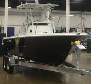 סירת דיג פיברגלס 24 רגל עם קונסולה מרכזית - Product Image 2