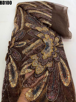 Tissu en dentelle perlée à plumes de paon, résistant et exclusif, tissu brodé en maille et sequins pour les mariages et les fêtes