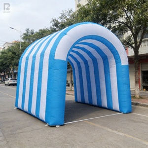 Arche gonflable personnalisée à thème argentin, rayée bleu et blanc, pour l'entrée des matchs de football et les événements promotionnels sportifs - Product Image 2