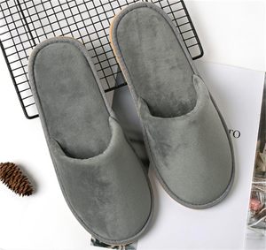 Chaussons jetables de luxe personnalisés à semelle antidérapante de 8 mm, légers et portables, à bout fermé, en tissu éponge gris foncé, avec logo, pour usage hôtelier, pour hommes - Product Image 5