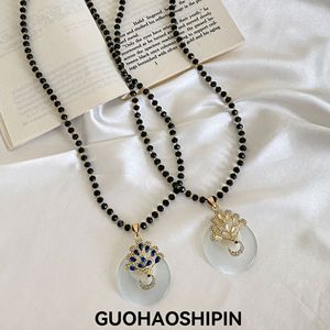Korean Style Elegant <b>Long</b> <b>Necklace</b> With Plant Pendant Gold Tone Crystal Inlay For Women Fashion Jewelry Accessory - Product Image 4