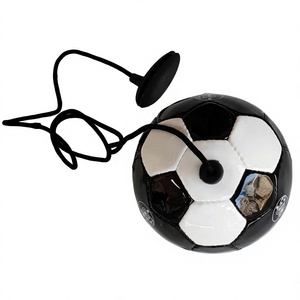 Balones de fútbol con logotipo personalizado, duraderos, cosidos a máquina, para entrenamiento de habilidades, hechos a mano en Sialkot, Pakistán, estilo clásico - Product Image 1