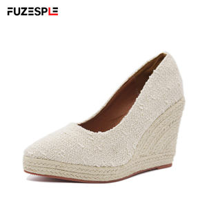 Escarpins confortables et tendance pour femmes, modèle 2026, à bout pointu, à enfiler, style pêcheur, avec semelle épaisse et talons hauts de 10 cm - Product Image 1