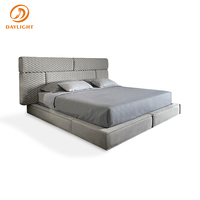 Lit de villa moderne de luxe avec tête de lit capitonnée King Size, dernier lit double de luxe pour chambres à coucher