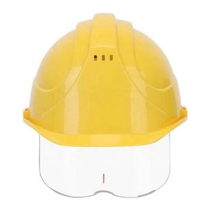 Casque de sécurité jaune réglable à sangle, avec doublure respirante anti-éclaboussures et visière en polycarbonate - Product Image 2