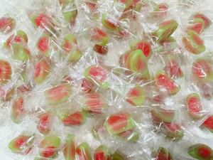 Sıcak Fırsat 3D Meyve Karpuz Kabuğu Şeklinde Sakızlı Şeker Helal Özelleştirilmiş Ambalajlı Meyve Şekilli Soyulabilir Şeker - Product Image 6