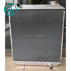 Conjunto de Radiador y Tanque de Agua para Excavadora EexcavaStart SWE50, Núcleo de Aluminio Duradero, Enfriamiento Eficiente, 1 Año de Garantía, Envío por DHL/UPS - Product Image 1