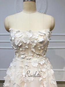 فستان زفاف بسيط بدون حمالات ثلاثي الأبعاد فستان زفاف من Aline - Product Image 2