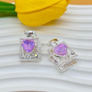 Perles en vrac en forme de cœur en cristal plaqué or 18 carats avec diamants, parfumées, pour la fabrication de bijoux DIY et stylos - Product Image 4