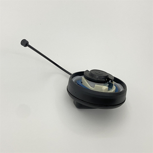 STZT 2224700205 Bouchon <span class=keywords><strong>de</strong></span> réservoir <span class=keywords><strong>de</strong></span> carburant pour <span class=keywords><strong>Mercedes</strong></span> Benz 1684700205 2114700405 2154700105 2214700605 2304700205 2304700405 - Product Image 5