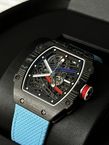 The latest 6702 fully automatic <strong>mechanical</strong> <strong>watch</strong> with a 7.8mm ultra-thin design is a stylish men's carbon fiber wristwatch - Product Image 5