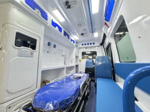 <span class=keywords><strong>Ambulanza</strong></span> Foton Tornado di Medie <span class=keywords><strong>Dimensioni</strong></span> con Ottima Capacità di Carico - Product Image 6