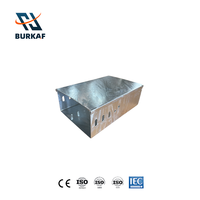 Canaux de câblage en acier galvanisé, type cheminée, fond plein, taille sur mesure pour le câblage des bâtiments commerciaux