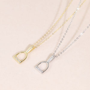 925 <span class=keywords><strong>argento</strong></span> Sterling ferro di <span class=keywords><strong>cavallo</strong></span> pezzo ciondolo blu bianco CZ pavimentare <span class=keywords><strong>cavallo</strong></span> zoccolo <span class=keywords><strong>collana</strong></span> per le donne di alta qualità gioielli Link zircone - Product Image 3