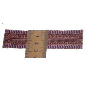 Maroon Mylar Braid Trim เสื้อคลุมสำหรับผู้ใหญ่เครื่องแบบเจ้าหน้าที่ที่สง่างามหรือเครื่องแต่งกาย - Product Image 1