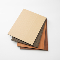 Panneau composite bois-aluminium grain cerisier sur mesure 4 mm pour murs architecturaux décoratifs