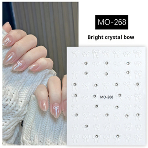 Autocollants 3D Papillon Diamant Cristal pour Ongles, Patchs Stéréo Tendance pour Nail Art, Décalcomanies Auto-Adhésives pour Salon de Manucure - Product Image 3