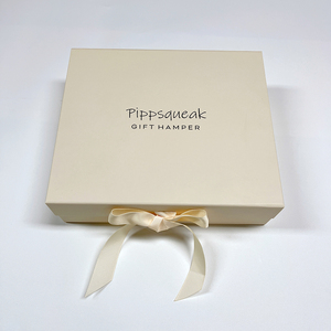 Caja de Regalo Rígida de Cartón con Logotipo Personalizado Premium, Cierre con Lazo de Lujo, para Bodas y Cumpleaños - Product Image 1