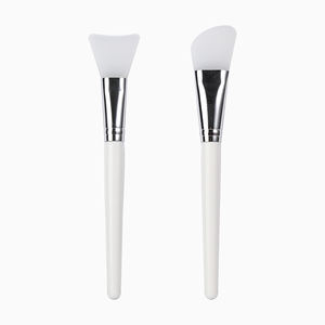 Hot Sale Soft Flat Silicone Facial <b>Brush</b> <b>Smooth</b> Face Mask Applicator with Nylon Material for Eyeliner Application - Product Image 1