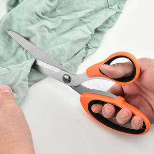 กรรไกรตัดเย็บสแตนเลส 8 นิ้ว หัวตรง ใช้ในครัวเรือน สำนักงาน เครื่องมือตัด - Product Image 1