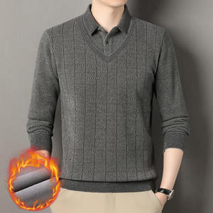 T-shirt pour <span class=keywords><strong>homme</strong></span>, nouveau style, velours de ferret, faux deux pièces, automne-hiver, col châle chaud pour chemise, base décontractée, perlé, machine - Product Image 2