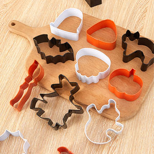 Moule à biscuits Halloween Design personnalisé <span class=keywords><strong>emporte</strong></span>-pièces fondant en acier inoxydable pour <span class=keywords><strong>chauve</strong></span>-<span class=keywords><strong>souris</strong></span> crâne fantôme chat sorcière - Product Image 4