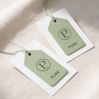 Étiquettes suspendues personnalisées en papier recyclé de luxe, imprimées avec logo en relief, pour vêtements et bijoux de luxe