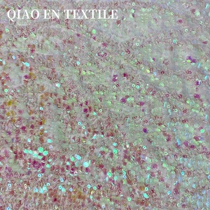 Costume de robe Cheongsam en tissu tricoté de luxe léger brodé à paillettes tridimensionnelles robustes pour mariages garçon - Product Image 4