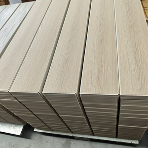 Revêtement de sol en vinyle SPC de luxe 100 % imperméable de qualité supérieure avec installation par clic pour les projets de construction commerciaux et résidentiels - Product Image 6