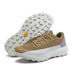 Chaussures de course urbaines légères de haute qualité, respirantes et confortables, en maille, pour la marche décontractée et les voyages en extérieur au printemps - Product Image 6