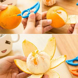 Peladores de naranja de plástico DoreenBeads, cortador de limón y pomelo, utensilios de cocina aleatorios de 7,4x3,4 cm, 1 unidad - Product Image 4