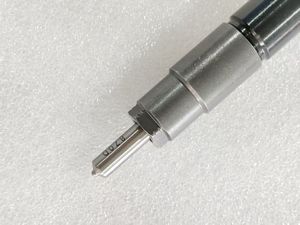 Hassas Common Rail yakıt enjektörü 1465A279 1465A054 mitsupajero PAJERO L200 4M413.2L dizel motor için - Product Image 3