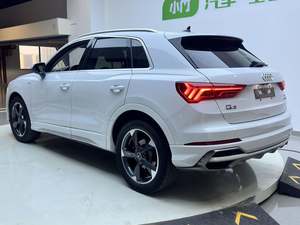 Autos Usados <span class=keywords><strong>Audi</strong></span> <span class=keywords><strong>Q3</strong></span> <span class=keywords><strong>1.5</strong></span> <span class=keywords><strong>TFSI</strong></span> <span class=keywords><strong>35</strong></span> Sport Fabricado en China Sin Accidentes Pintura Original SUV Auto a Gasolina Barato Buen Estado - Product Image 3