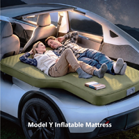 Matelas pneumatique pliable moderne pour SUV, lit d'appoint pour Tesla Model Y, idéal pour le camping en extérieur et le salon.
