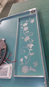 <span class=keywords><strong>Armoire</strong></span> à <span class=keywords><strong>pharmacie</strong></span> murale de luxe européenne <span class=keywords><strong>antique</strong></span> faite à la main, résistante à l'eau, avec cadre en aluminium, pour salle de bain et chambre à coucher, vente en gros - Product Image 3