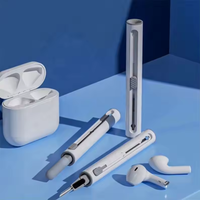 Nouveau design Kit de nettoyage multi-écouteurs Stylo de nettoyage de cérumen pour casque 2.0 Brosse de nettoyage pour écouteurs Airpods