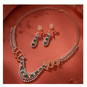 Joyería de imitación de latón de alta calidad para mujer, chapada en oro, sin plomo, para uso en la ceremonia Sangeet, para el mercado de exportación. - Product Image 1