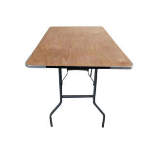 <span class=keywords><strong>Table</strong></span> rectangulaire <span class=keywords><strong>pliante</strong></span> en contreplaqué bon <span class=keywords><strong>marché</strong></span> en gros <span class=keywords><strong>pour</strong></span> les mariages et les banquets sur le <span class=keywords><strong>marché</strong></span> américain - Product Image 4