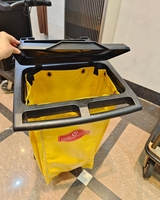Carrito de conserje comercial para hotel y restaurante, carrito de limpieza de plástico amarillo, bolsa de basura, cubos, escurridor para servicio de limpieza