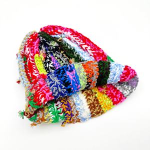 หมวกถักโครเชต์สำหรับผู้หญิงหมวกฤดูหนาวผ้าแจ็คการ์ดงานแฮนด์เมดแฟชั่นใหม่2025 - Product Image 4