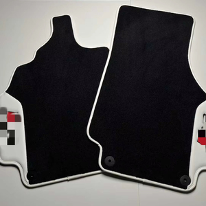Tapis de sol exclusif pour <span class=keywords><strong>Audi</strong></span> <span class=keywords><strong>R8</strong></span> - Style tapis plat - Spécialement conçu pour le véhicule - Exclusif pour la voiture - Sans odeur - Product Image 1